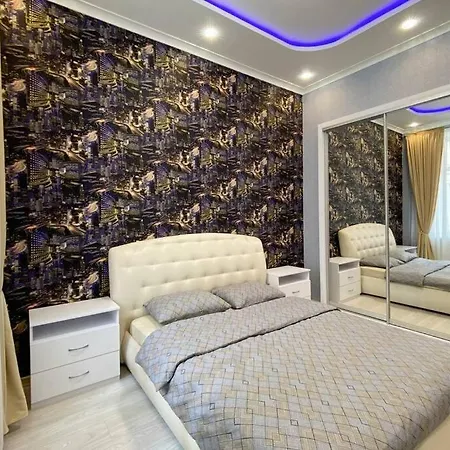 Comfortable Luxury With 3 Rooms. Center Heart Of Apartment *